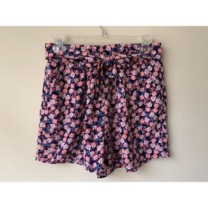 copper key floral paper waist shorts
